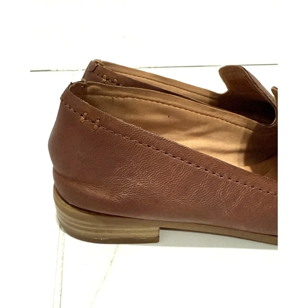 Clarks pure hall